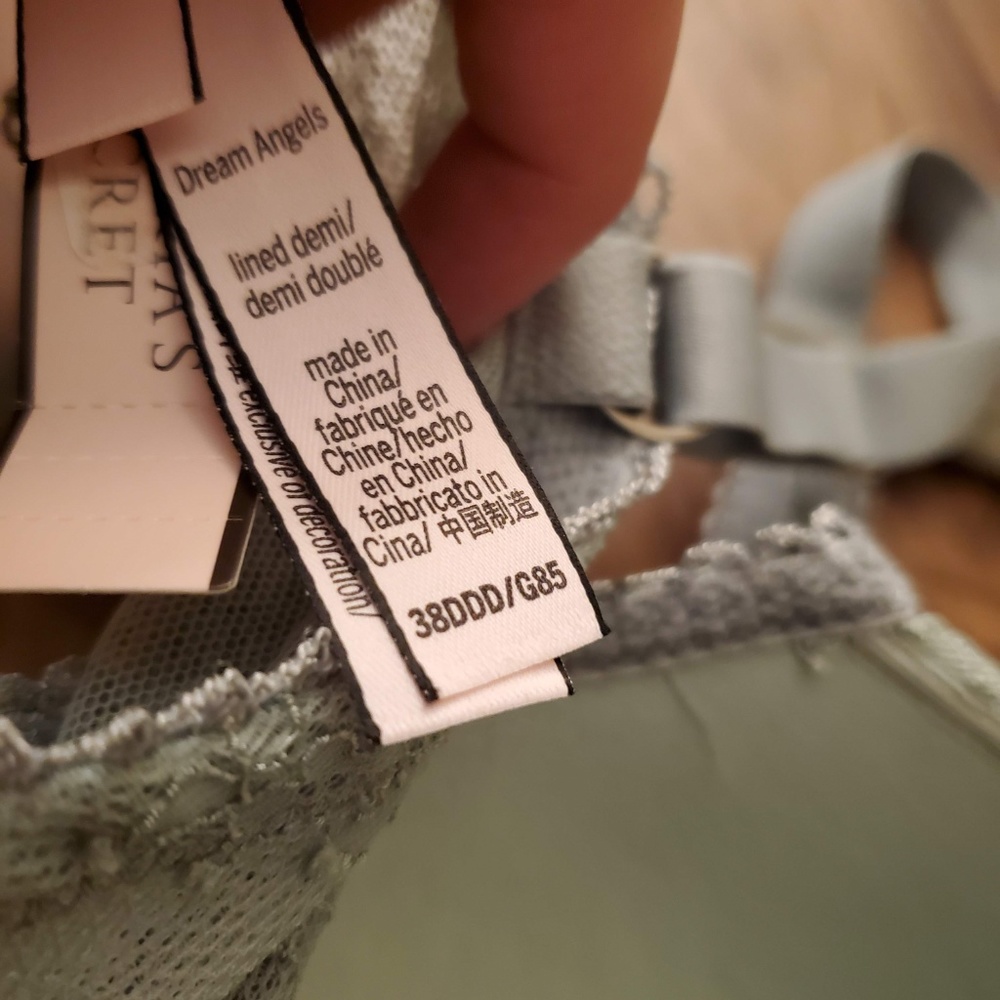 High Neck Bra - Picture 4 of 6